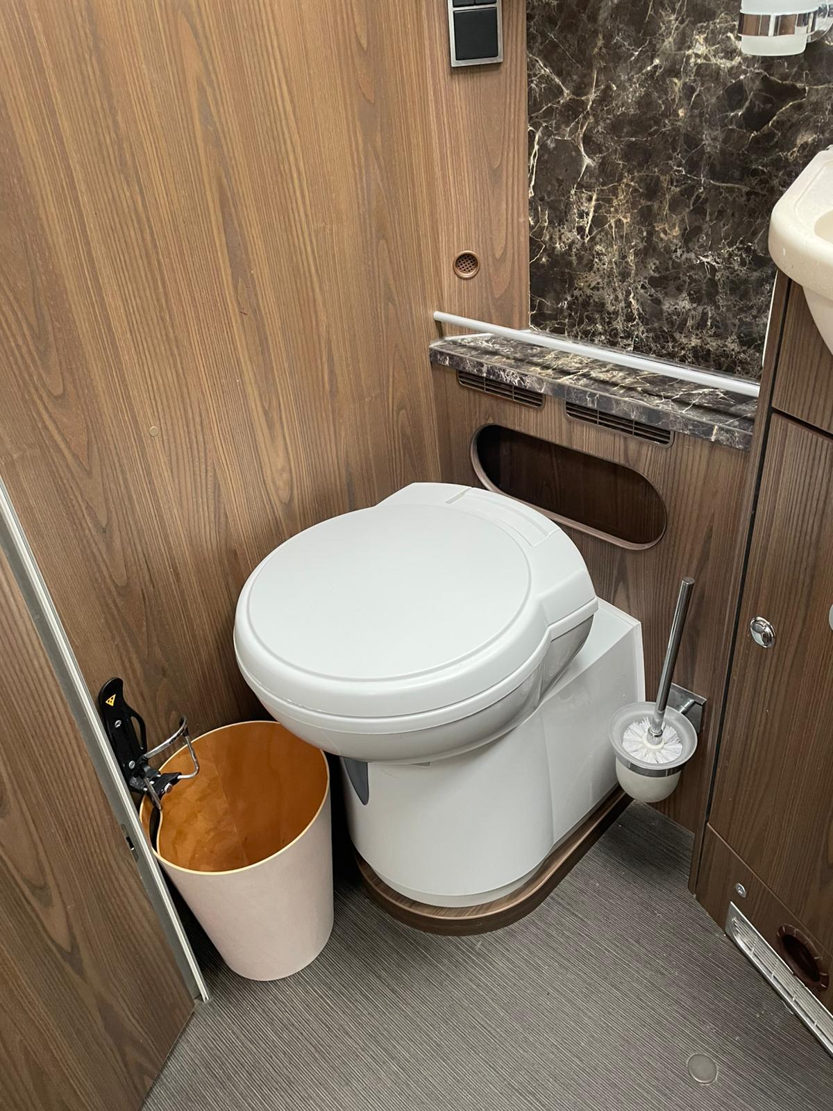Hymer B-Klasse SL 704 photo 15