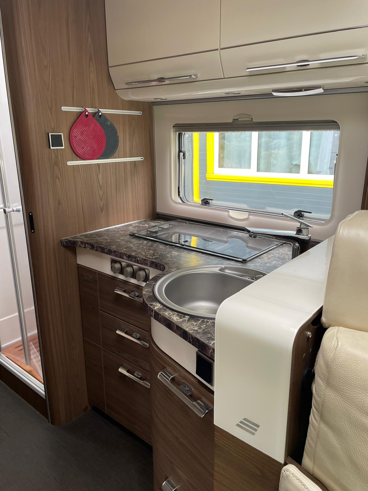 Hymer B-Klasse SL 704 photo 16