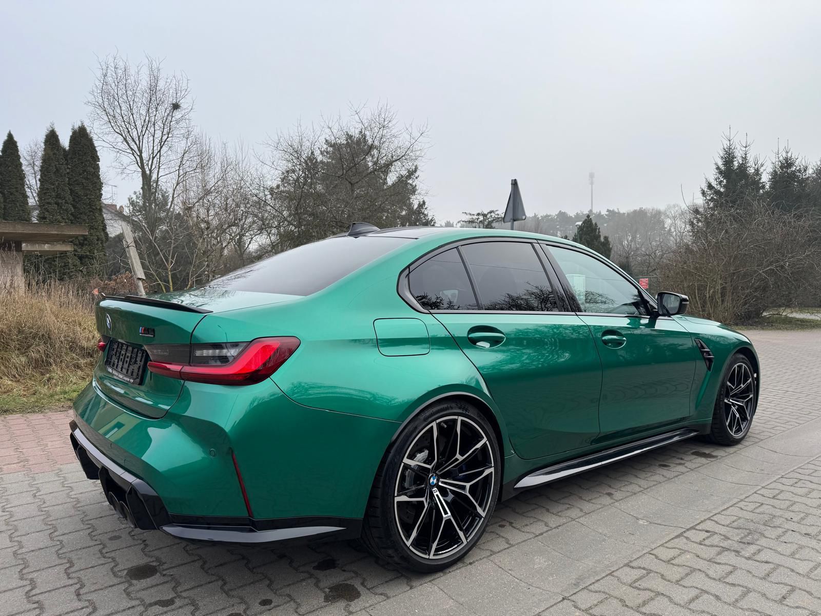 BMW M3 xDrive photo 14