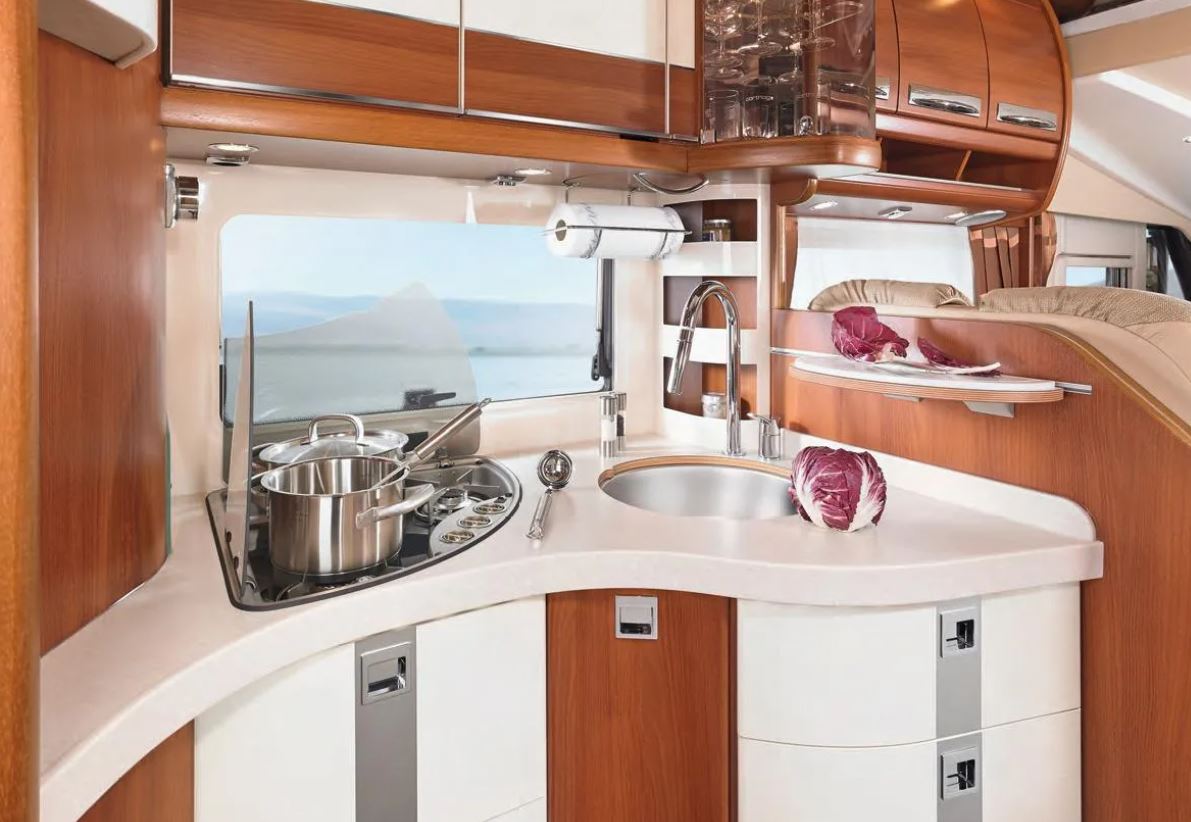 Carthago Chic E-Line I49 Yachting Fiat photo 14