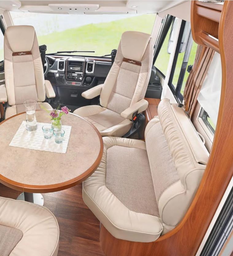 Carthago Chic E-Line I49 Yachting Fiat photo 18