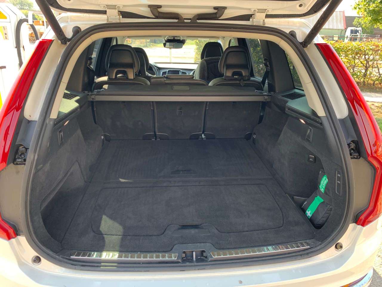 Volvo XC90 D5 AWD Inscription photo 11