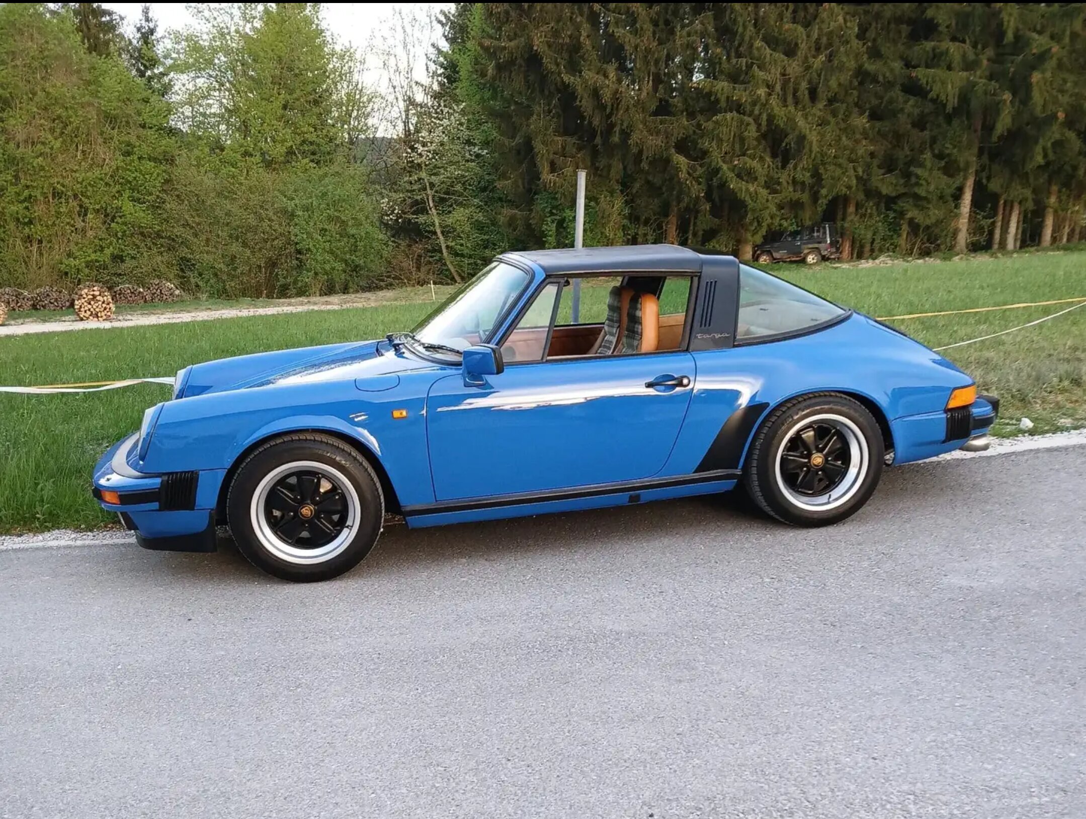 Porsche 911 SC Targa photo 8