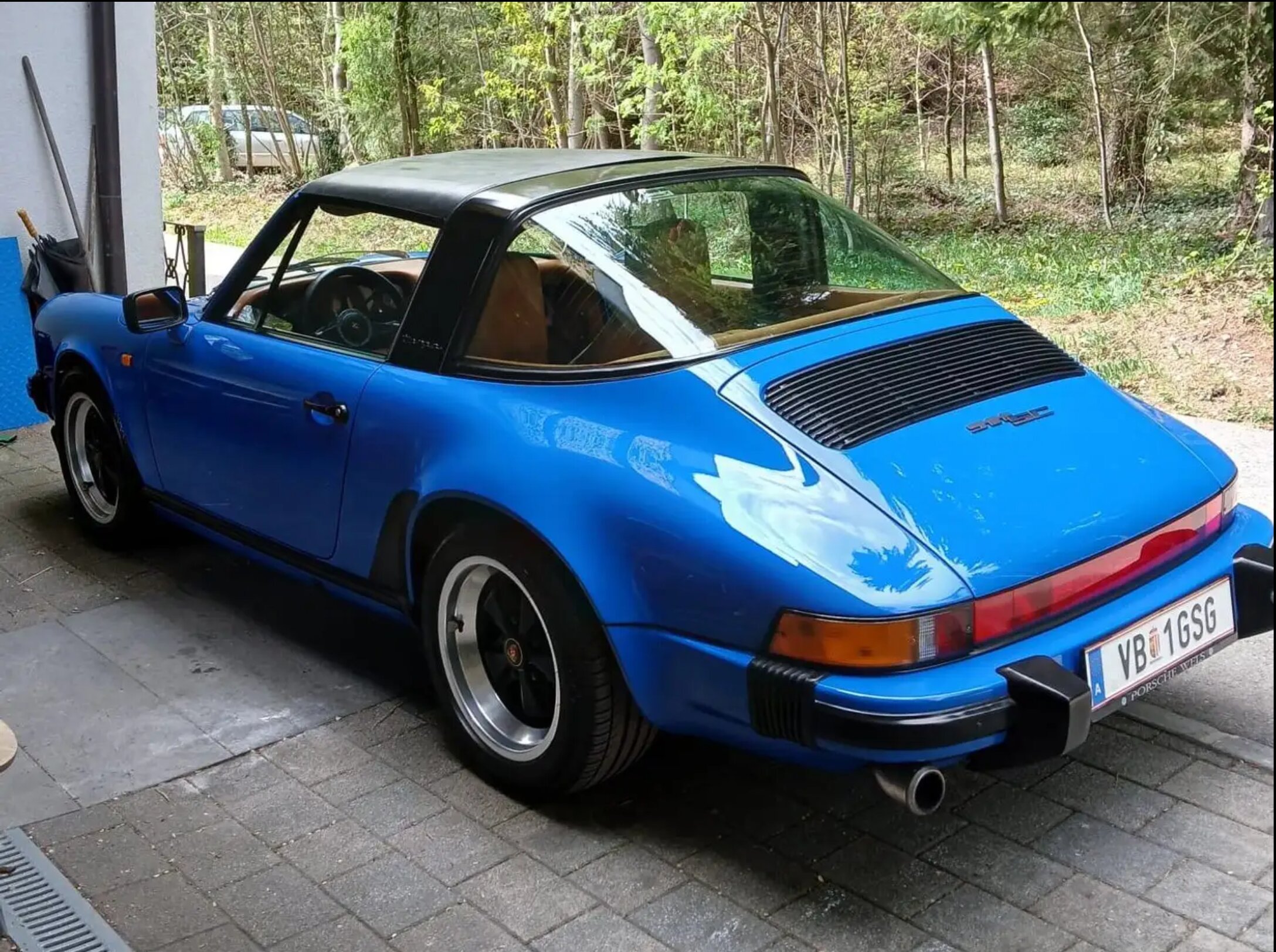 Porsche 911 SC Targa photo 9