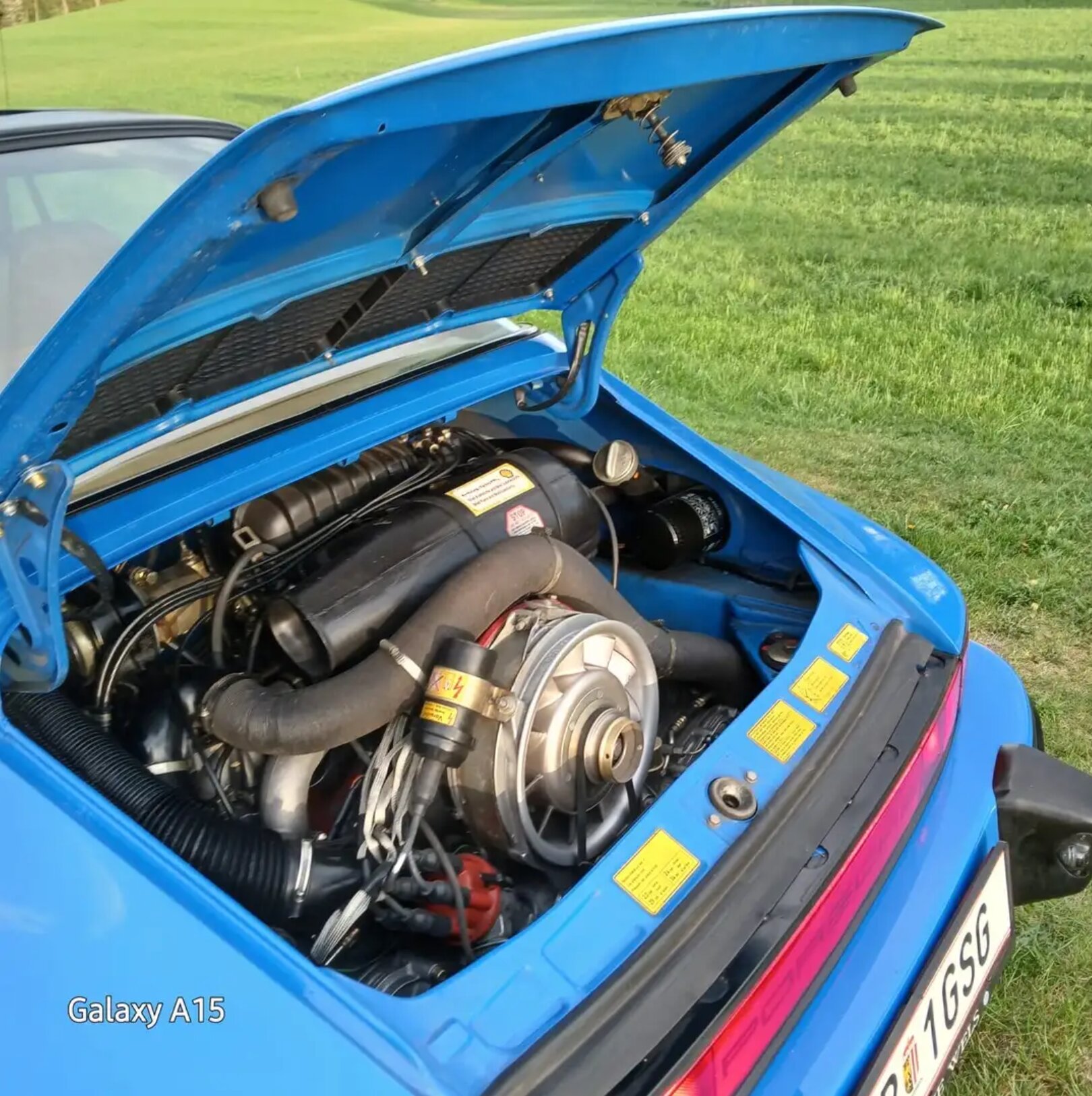 Porsche 911 SC Targa photo 13