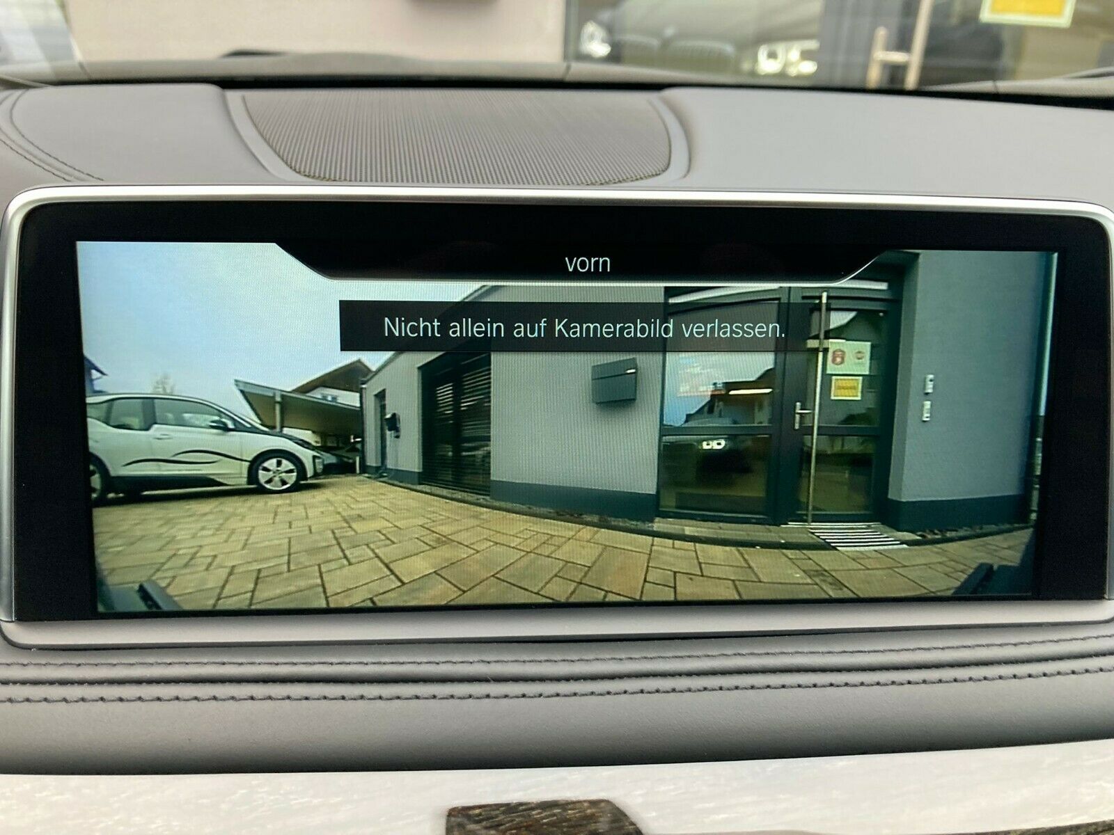 BMW 335d xDrive M-Sport Steptronic photo 15
