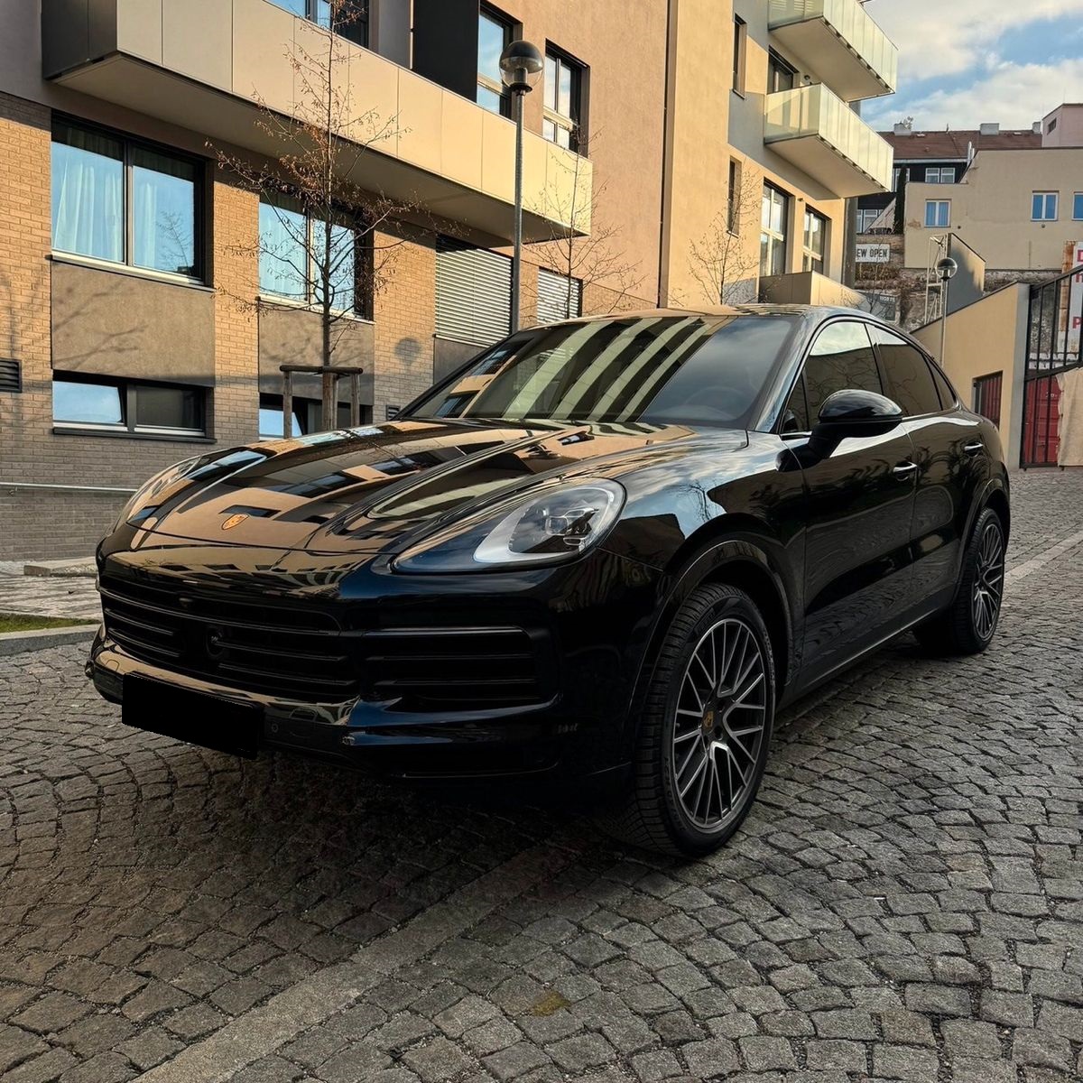 Porsche Cayenne E-Hybrid photo 2